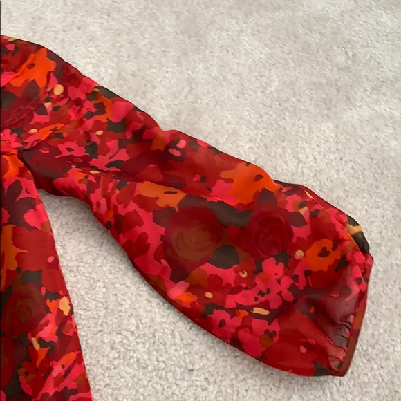 NWT Ann Taylor Loft floral blouse - Picture 4 of 8